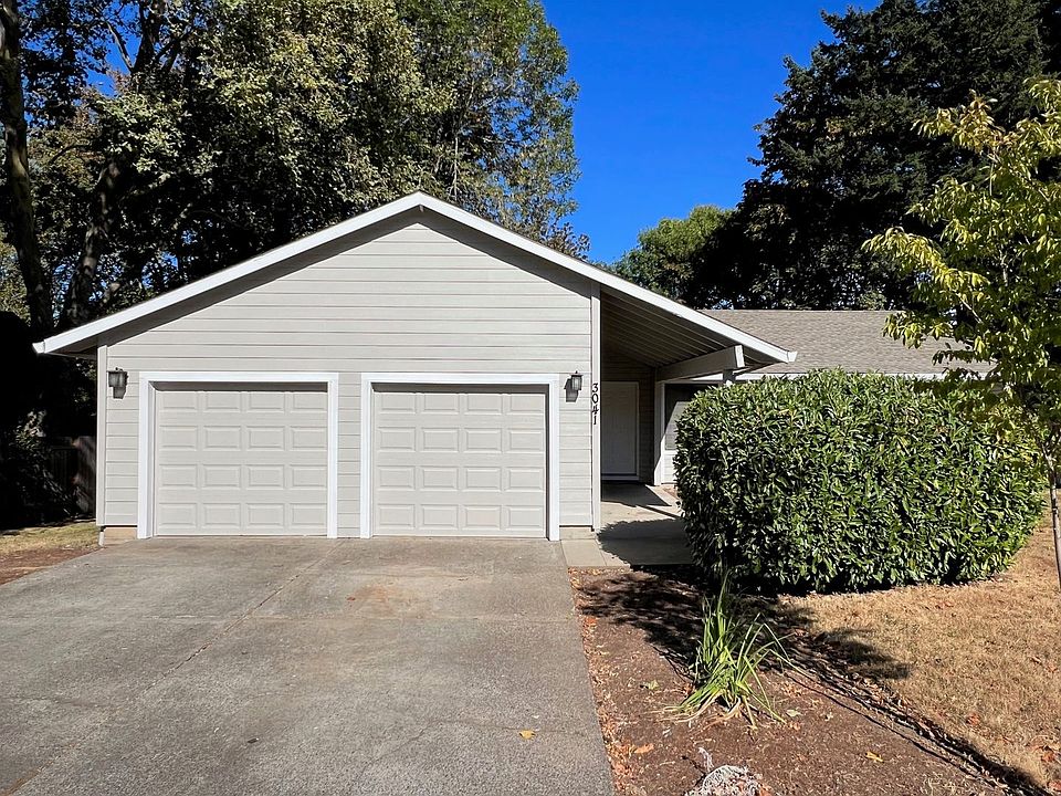 1st image of 3041 SE Timberlake Dr