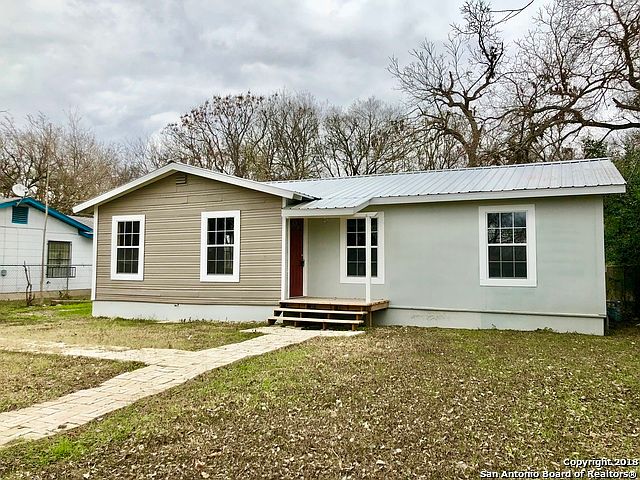 1st image of 3014 Tucker Dr