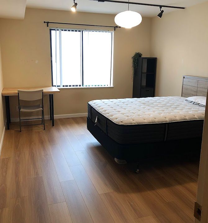 1st image of 315 Craig Ct #1