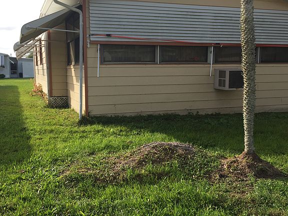 3rd image of 75 Mediterranean Blvd E