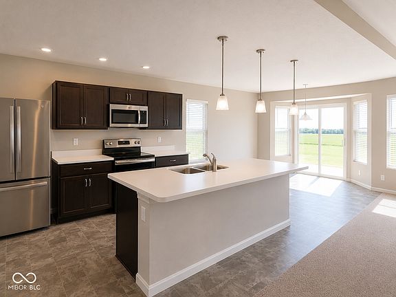 2nd image of 6297 Woodhaven Dr