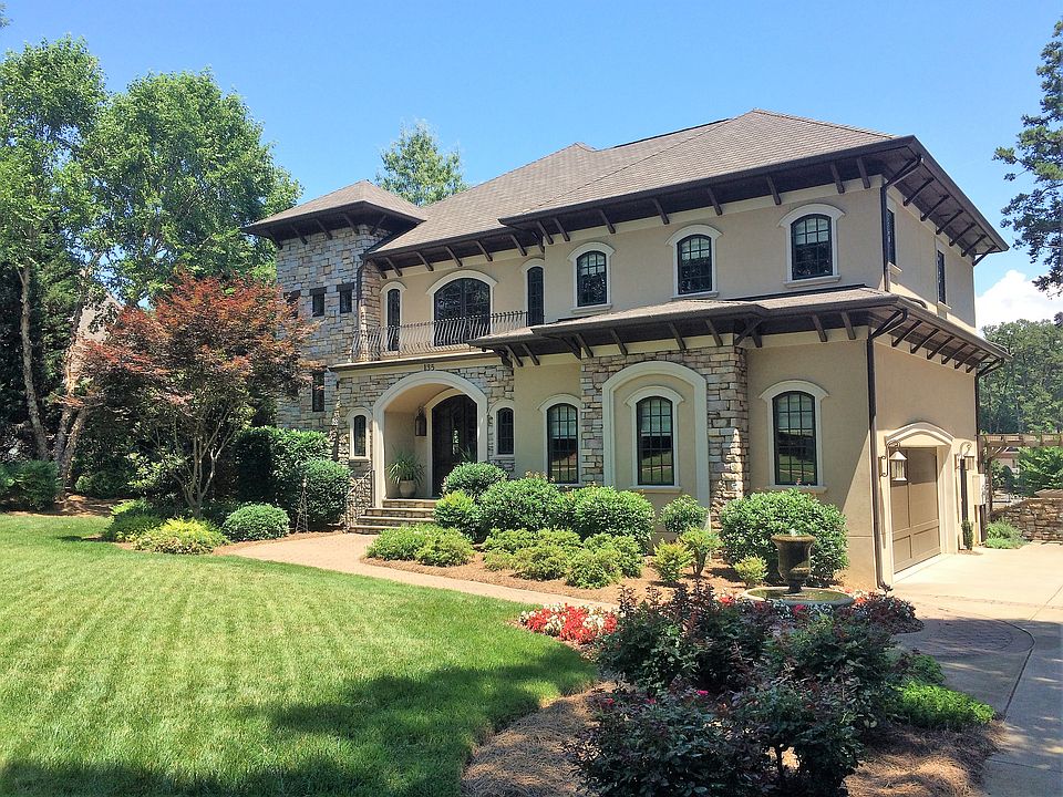 1st image of 135 Kings Crest Dr
