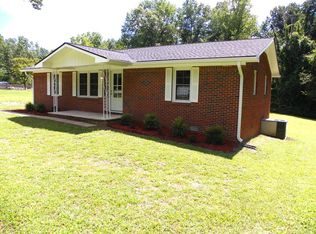 5294 Coal Bank Rd, Sparta, TN 38583