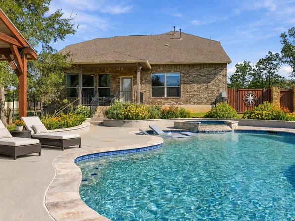 245 Chisholm Trl, Bastrop, TX 78602