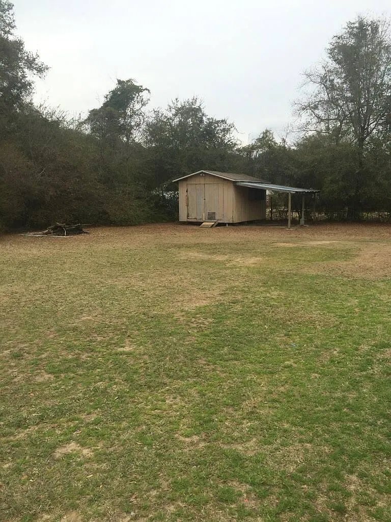 3 bed, 1550 sqft, $1,995 — Photo 2