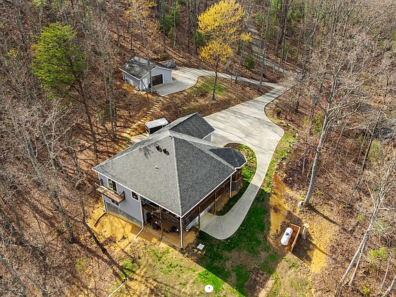 4th image of 2932 Mockingbird Way