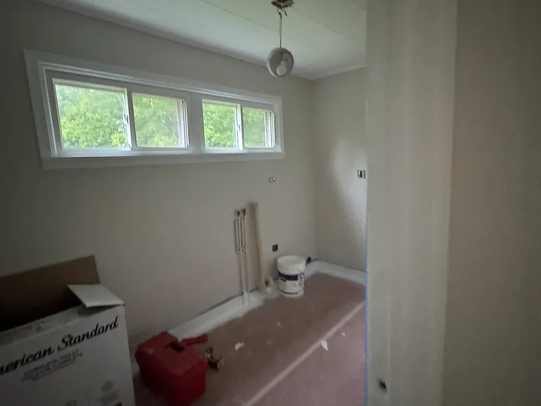 807 Mayfield Dr — Photo 5