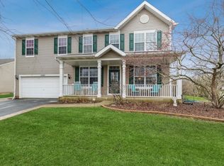 10469 Evendale Rd, Huntley, IL 60142