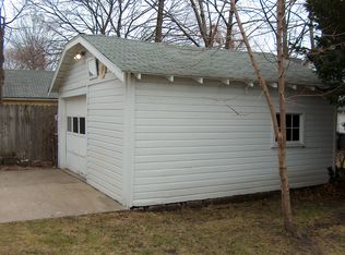 87 N Arlington St, Akron, OH 44305