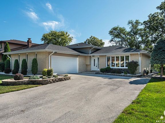 2nd image of 10327 S Alta Dr