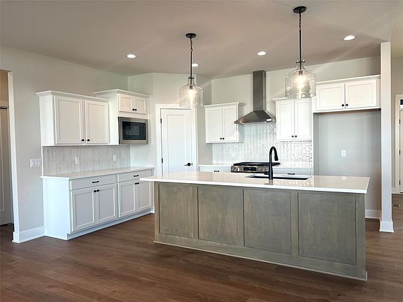 3rd image of 14517 N Valley Dr