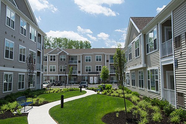 1st image of 200 Woodmont Dr #1042507
