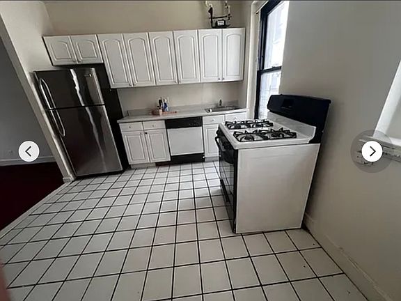 5th image of 21-28 35th St #2B