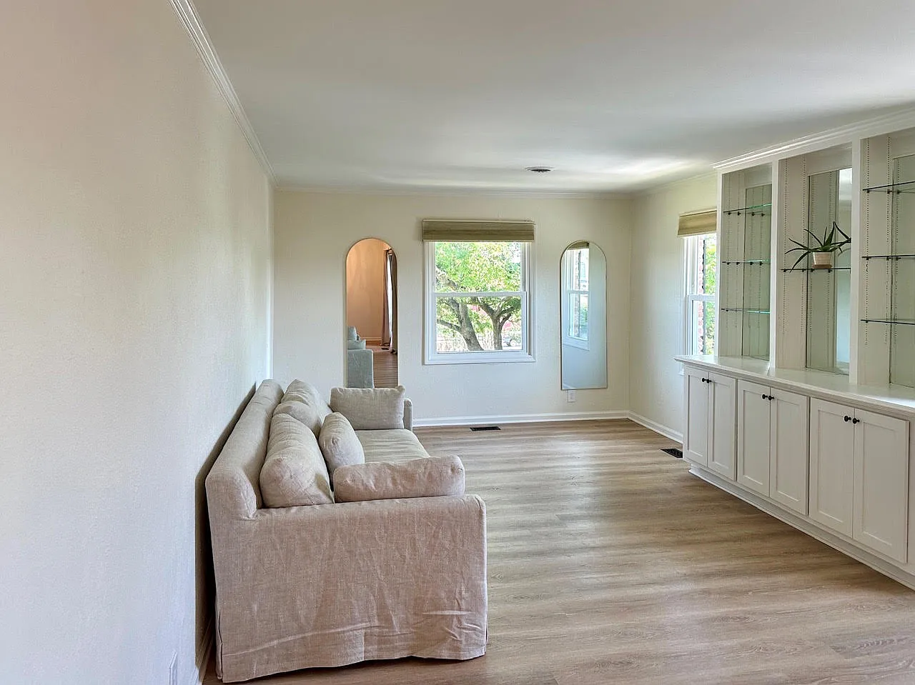 1 bed, 832 sqft, $1,495 — Photo 3