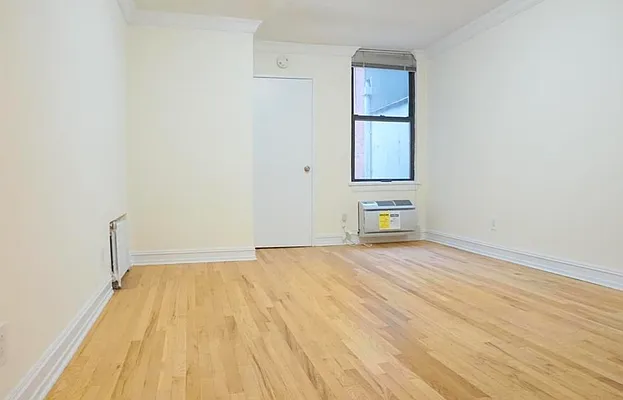 Rented by Urban Real Estate Inc | media 14