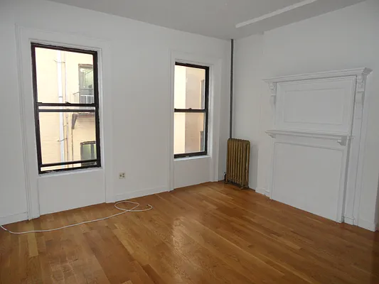 Rented by Bohemia Realty Group | media 23