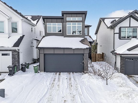 3rd image of 3230 Parker Loop SW