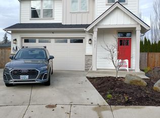 1021 Keystone Loop NE, Keizer, OR 97303