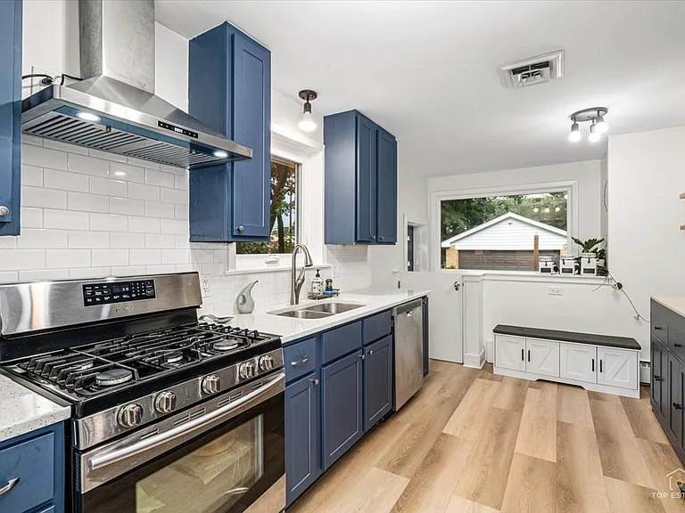 3521 Forest Ave — Photo 13