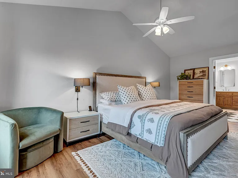 2816 Bargate Ct — Photo 30