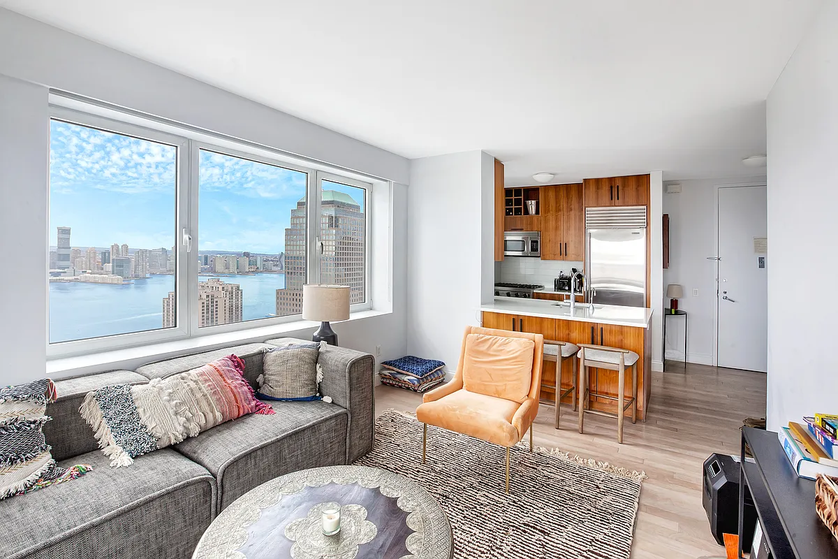 88 Greenwich St Unit PH1W  