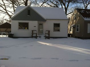 1881 Dyson St, Muskegon, MI 49442