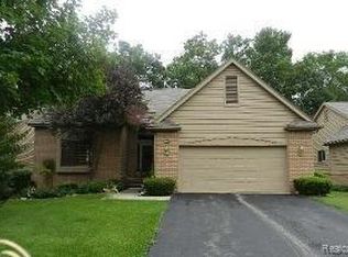 6625 Heron Point #77, West Bloomfield, MI 48323