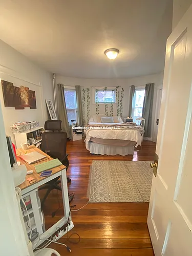 67 Kinnaird St #1 Photo 1 67 Kinnaird St #1 Photo 1