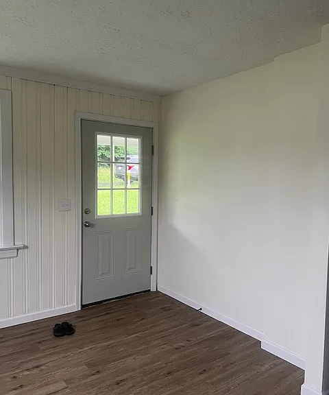 2407 Holliday St — Photo 3