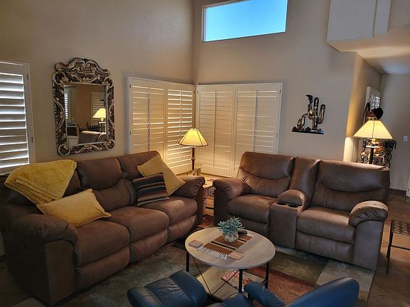 4th image of 420 Acoma Blvd S Unit 21