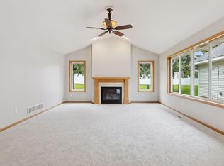 11750 Xenia St NW, Coon Rapids, MN 55433