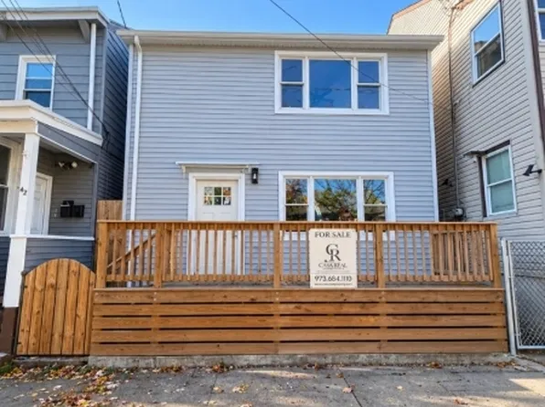40 N York St, Paterson City, NJ 07524