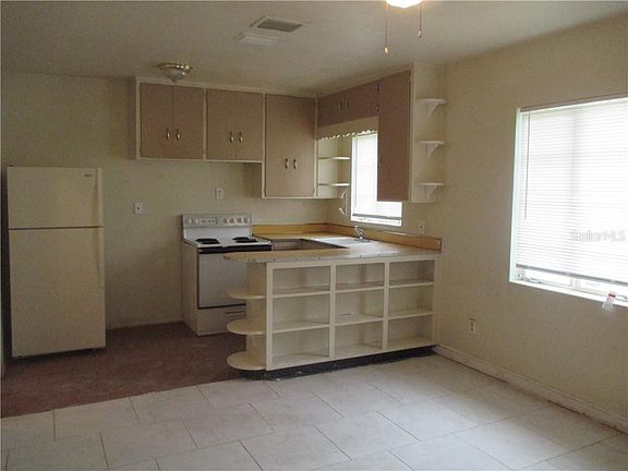 4th image of 4131.5 1st Ave N