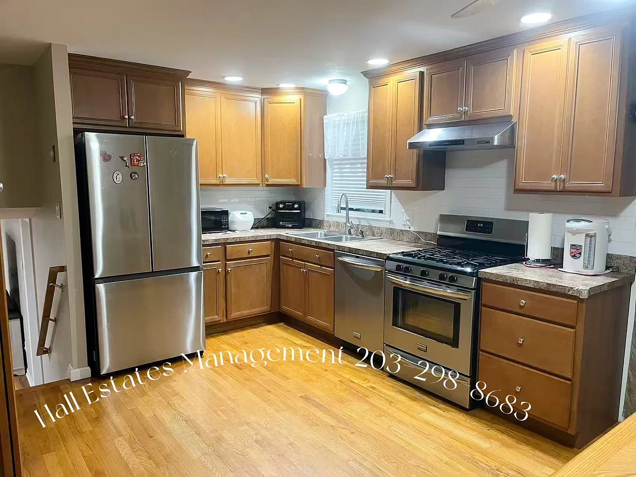 3 bed, 1534 sqft, $2,990 — Photo 3