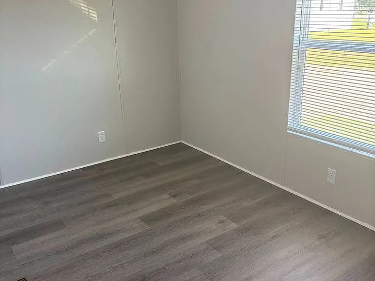 300 Pearl St #47 — Photo 4