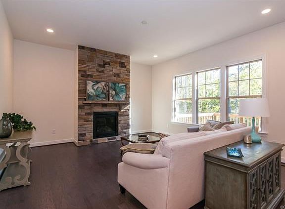 5th image of 12713 Crathes Ln