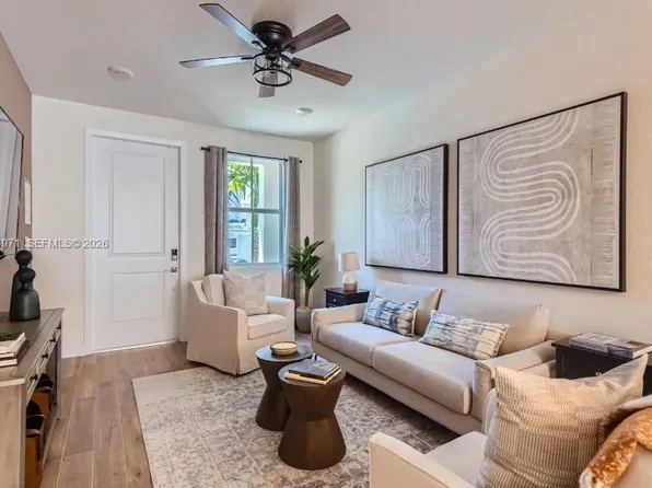 117 SW 170th Ave #117, Hollywood, FL 33027