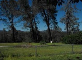 325 Quartz Hill Rd, Redding, CA 96003