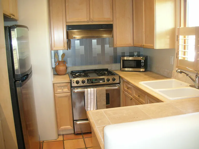 655 Bishops Lodge Rd #A — Photo 6