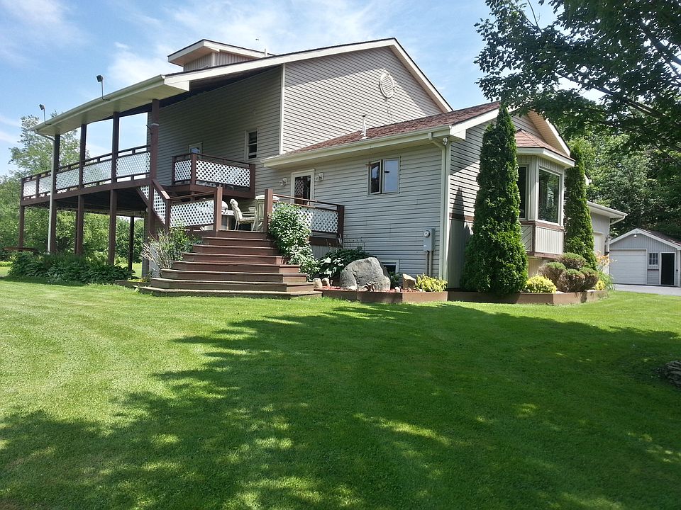 2nd image of 8850 Rohr Hill Rd.