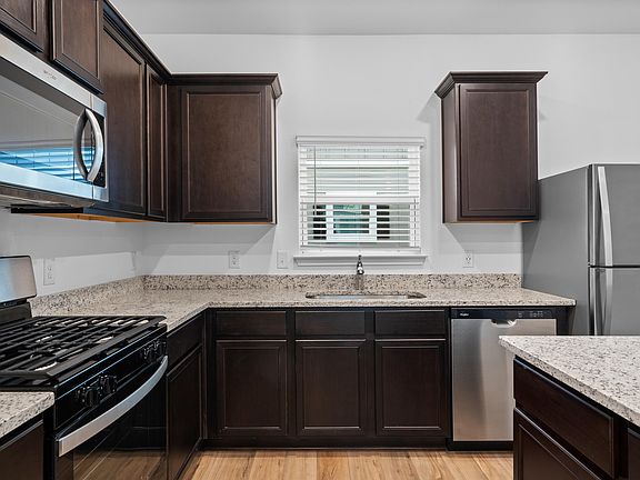 5th image of 10858 Quinn Ct #17169204