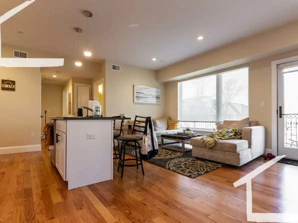 16 Glencoe St #2, Brighton, MA 02135