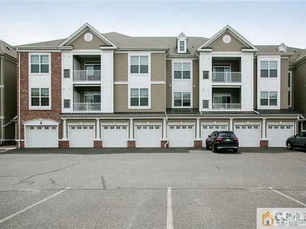 2224 Edward Stec Blvd, Edison, NJ 08837