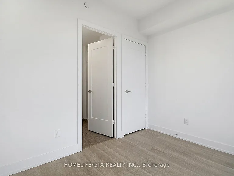 60 Central Park Dr #2104 — Photo 20
