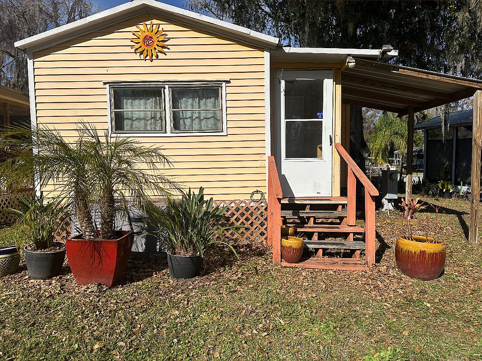 1st image of 26015 McPherson Ln