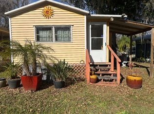 26015 McPherson Ln, Astor, FL 32102