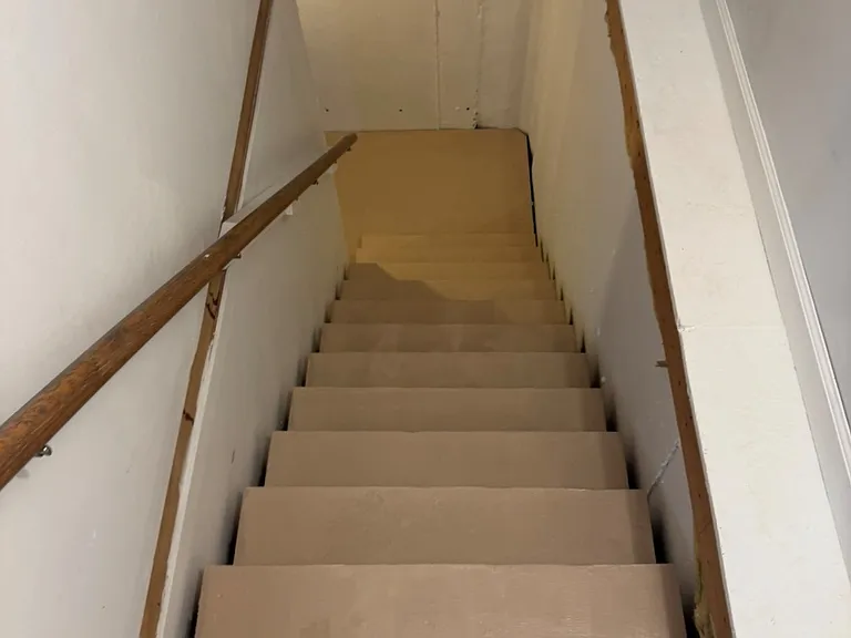 23829 Reynolds Ave — Photo 11