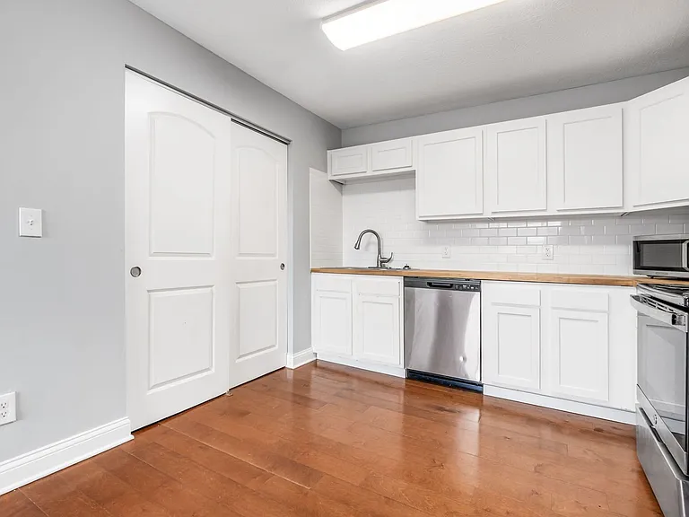 1580 E Mound St — Photo 33