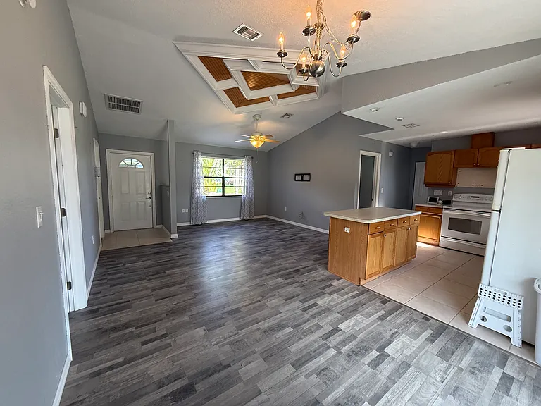 1223 Guild St — Photo 7