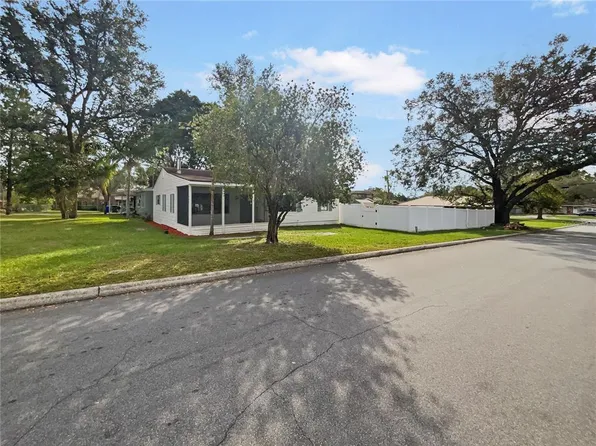 303 Carleton St, Lakeland, FL 33803